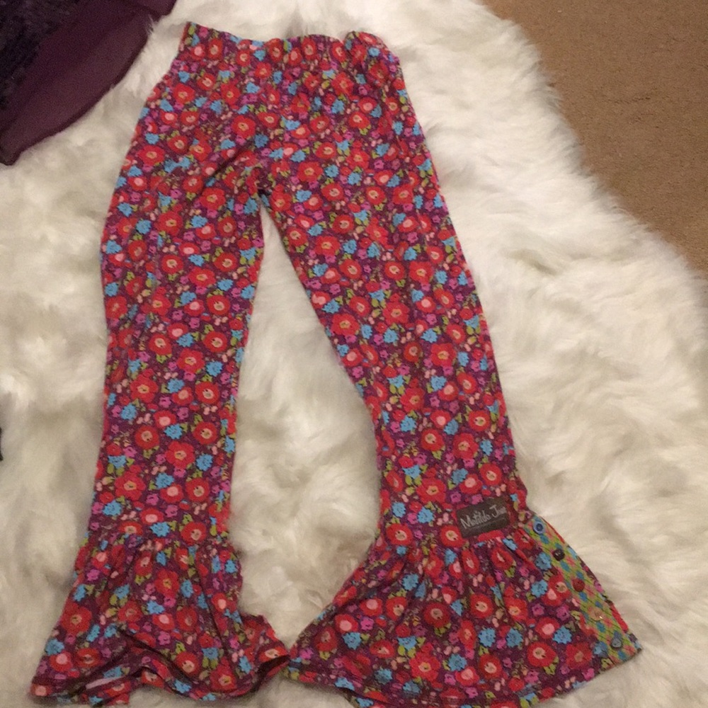 Floral bell bottom legging